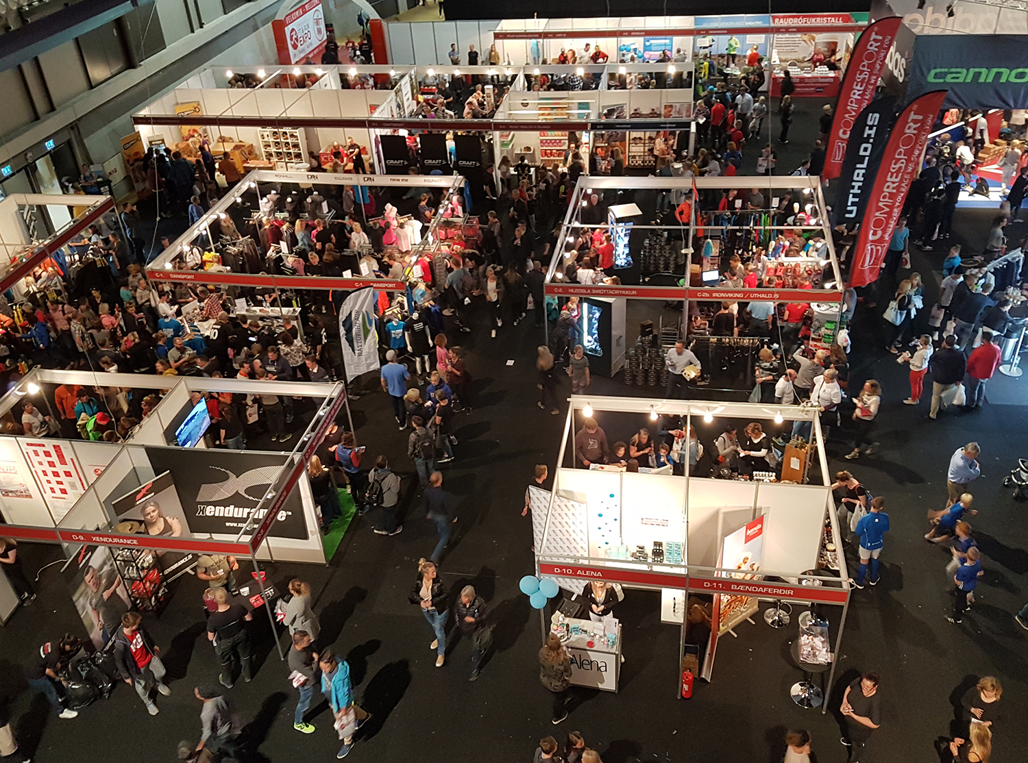 Mikil ásókn í Golf Expo sýninguna. -Ekki margir básar eftir.